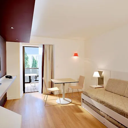 Apartamento Resideal Premium 151s *